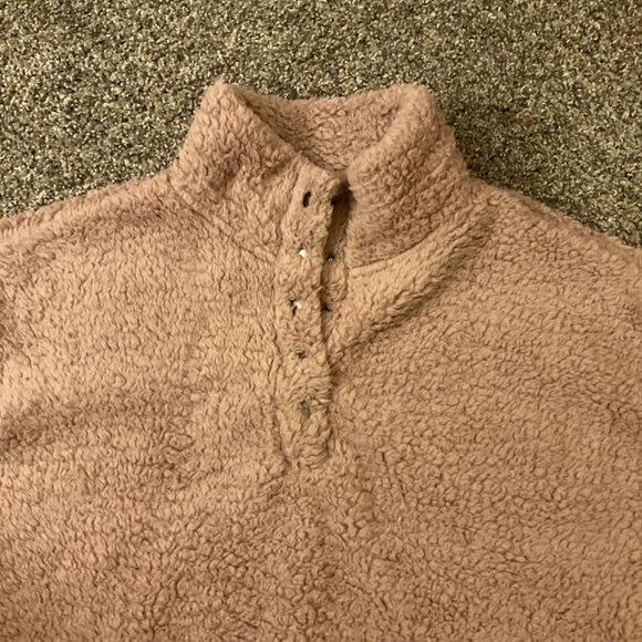 Pink Rose Fuzzy Jacket Cozy Pullover Top Sz M - Picture 6 of 10